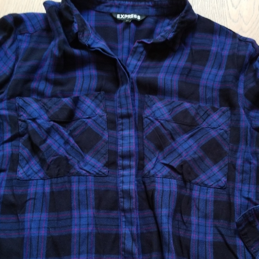 Express plaid button down - Picture 4 of 8